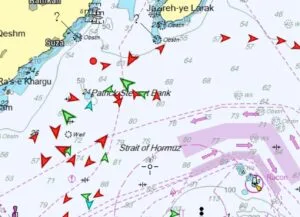 Πλοίο με ελληνική σημαία γύρισε πίσω λίγο πριν φτάσει στα στενά του Ορμούζ