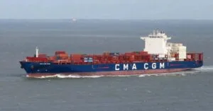 Γαλλικής ιδιοκτησίας πλοίο διέσχισε τα στενά του Ορμούζ για πρώτη φορά από την αρχή του πολέμου