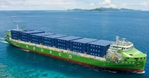 electric_containership_ (2)