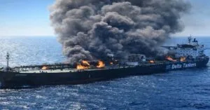 Τι πρέπει να κάνει το πλήρωμα αν το πλοίο δεχτεί επίθεση