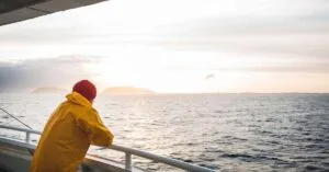 Οι ναυτικοί το Πάσχα μακριά από το σπίτι τους