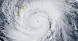 Φορτηγό πλοίο με σημαία ΗΠΑ εξαφανίστηκε μέσα στον υπερτυφώνα Sinlaku