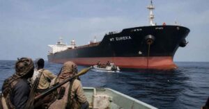 Συναγερμός στον Κόλπο του Άντεν: Ένοπλοι κατέλαβαν το δεξαμενόπλοιο M/T EUREKA