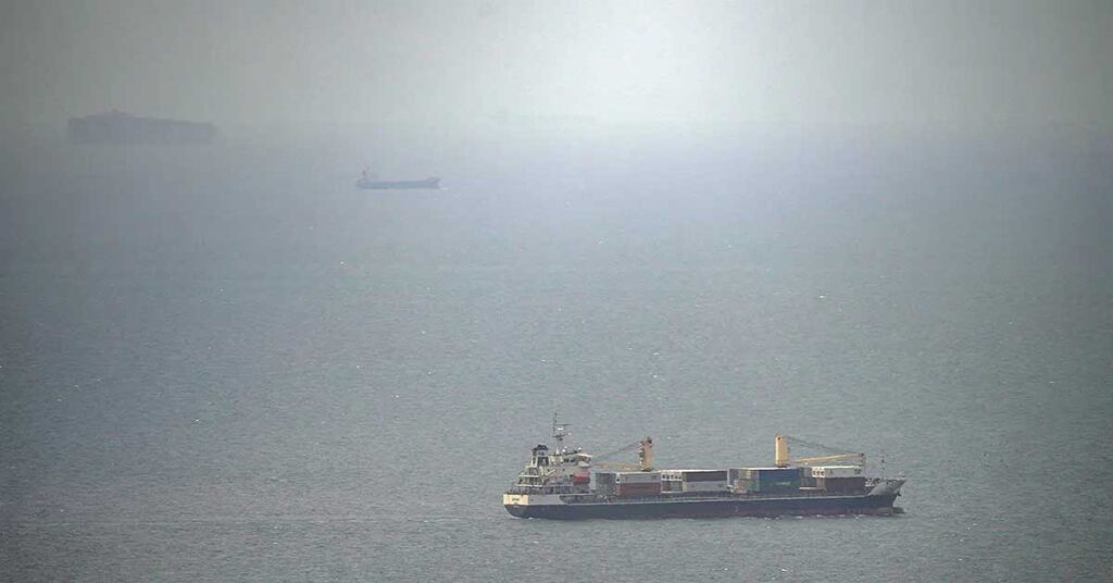 Ανατροπή με την κατάληψη του πλοίου ανοιχτά της Φουτζέιρα