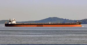 Pacific Century: Ευθύνες σε πλοίαρχο και πλοηγό για την πρόσκρουση και τη βύθιση σκάφους