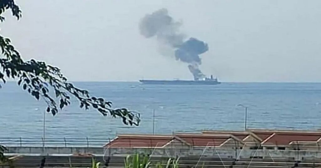 Έκτακτο: Επίθεση του Ιράν σε δεξαμενόπλοιο στα Στενά του Ορμούζ – Κλιμακώνεται ξανά η ένταση