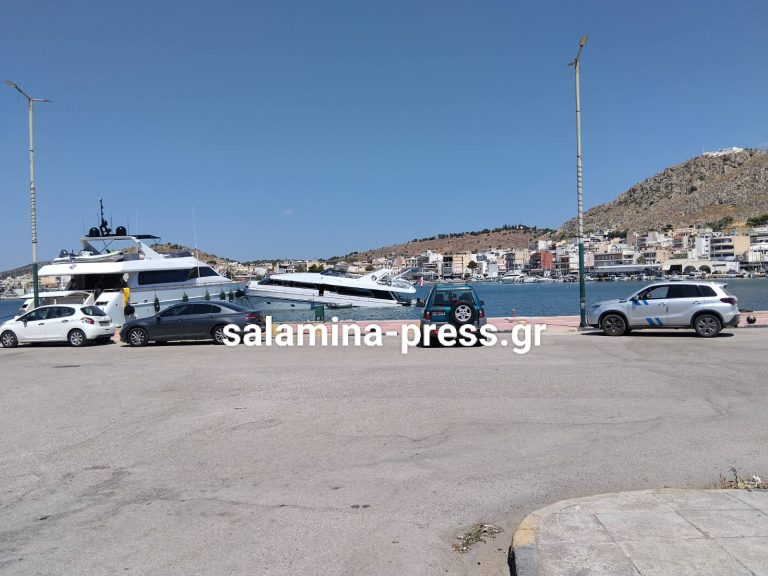 Σαλαμίνα: Βυθίζεται θαλαμηγός στη Μαρίνα Βουρκαρίου