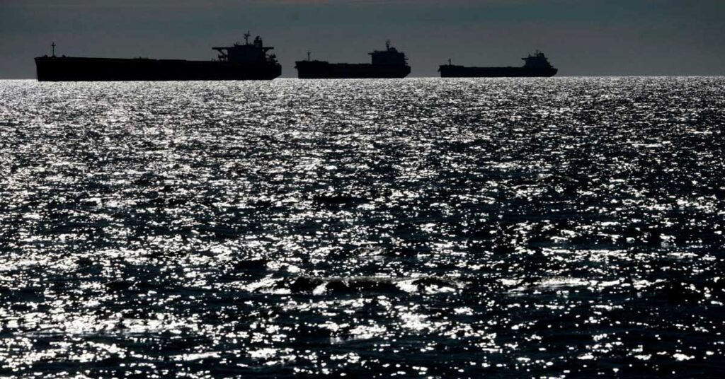 Πώς ένας άγνωστος εφοπλιστής έγινε ο μεγάλος κερδισμένος της κρίσης στα Στενά του Ορμούζ