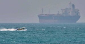 Μειωμένη η κίνηση στα Στενά του Ορμούζ– Πώς κινούνται οι Έλληνες εφοπλιστές