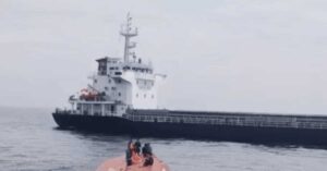 Ένας νεκρός μετά από σύγκρουση φορτηγού πλοίου με αλιευτικό στο Βιετνάμ