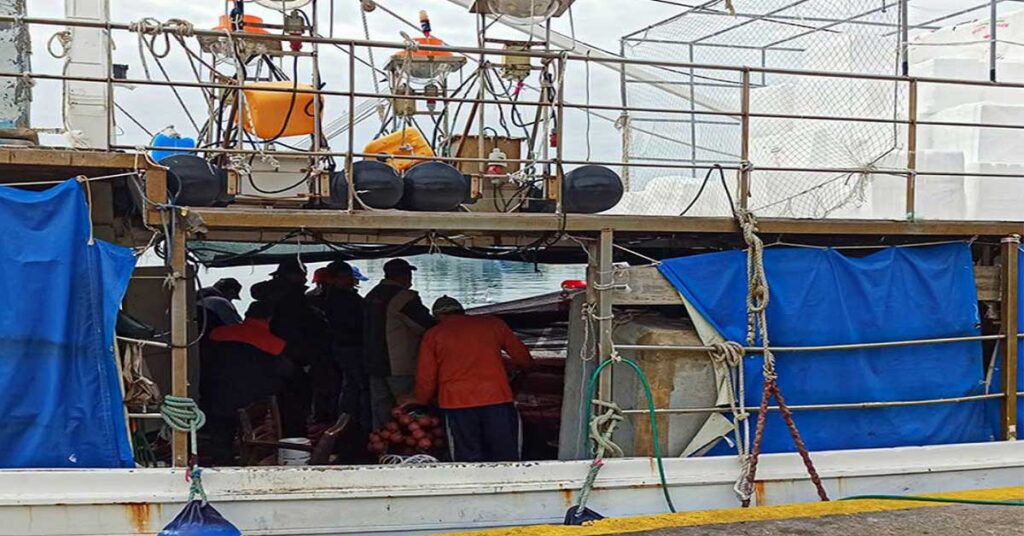 Άγρια συμπλοκή σε αλιευτικό στον κόλπο της Καβάλας: Τέσσερις συλλήψεις και δύο τραυματίες