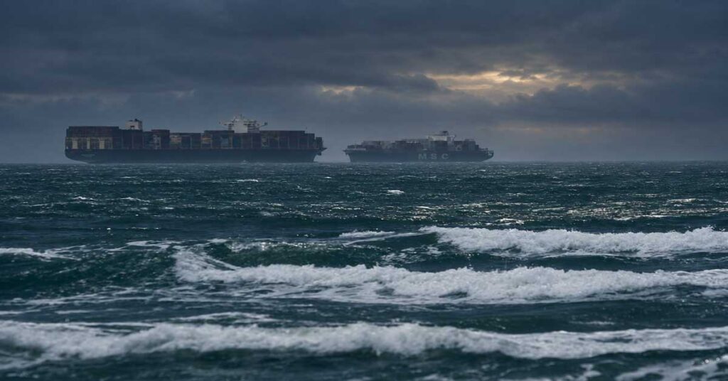 Μυστήριο με πλοίο της MSC: Γιατί το εγκατέλειψαν τα 25 μέλη του πληρώματος του;
