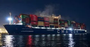 Πώς ένα πλοίο αξίας 123 εκατ. δολαρίων καταστράφηκε σε λιγότερο από δύο χρόνια μετά την παράδοσή του