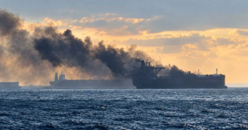 Δύο ώρες ύπνου σε 38,5 ώρες πριν τη βάρδια – Η κόπωση πίσω από την καταστροφική σύγκρουση 2 δεξαμενόπλοιων