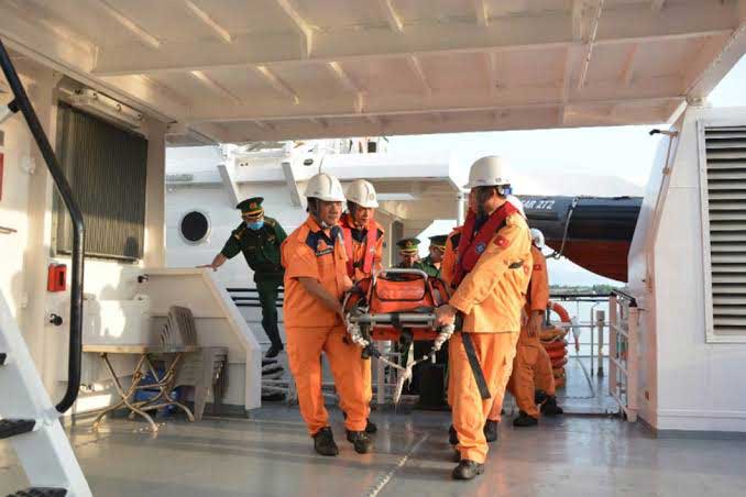Μεγαλώνει το μυστήριο με το MSC Hermes III – Σοβαρά τραυματισμένος ναυτικός πάνω στο πλοίο