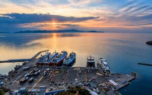 Αλλαγές στα ακτοπλοϊκά δρομολόγια της Ραφήνας – Τι εξετάζει το υπουργείο Ναυτιλίας
