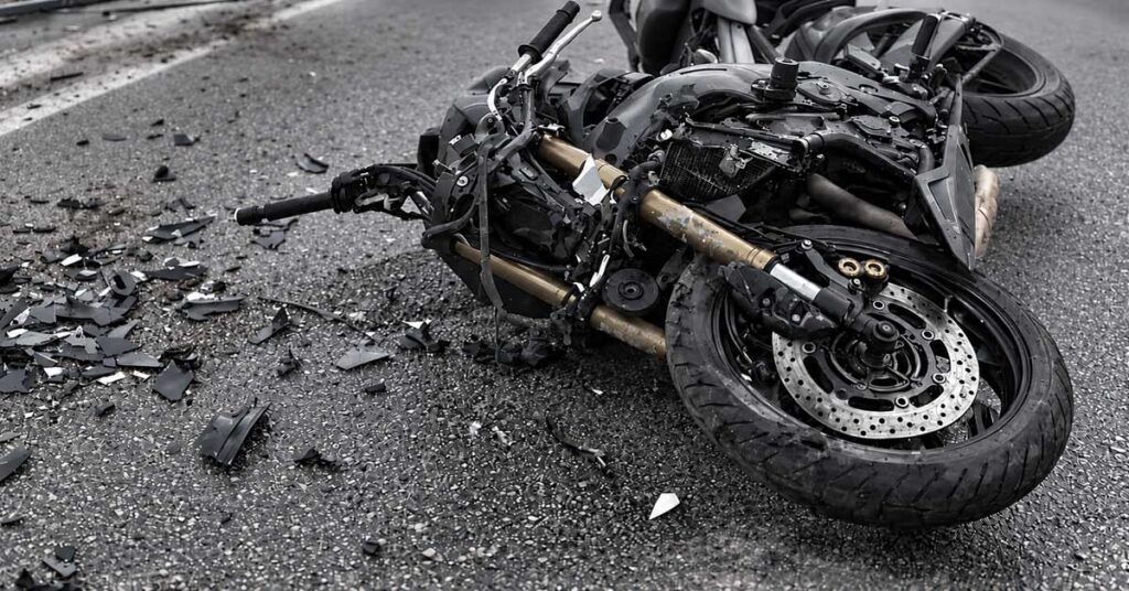 Μηχανικός Εμπορικού Ναυτικού ο 28χρονος που σκοτώθηκε στο τροχαίο που συγκλόνισε την χώρα