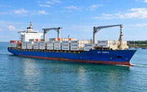 Deal που ζαλίζει: Ελληνικό πλοίο κοντέινερ 25 ετών ναυλώθηκε για 62.500 δολάρια την ημέρα